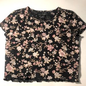 American Eagle Crop Top Juniors